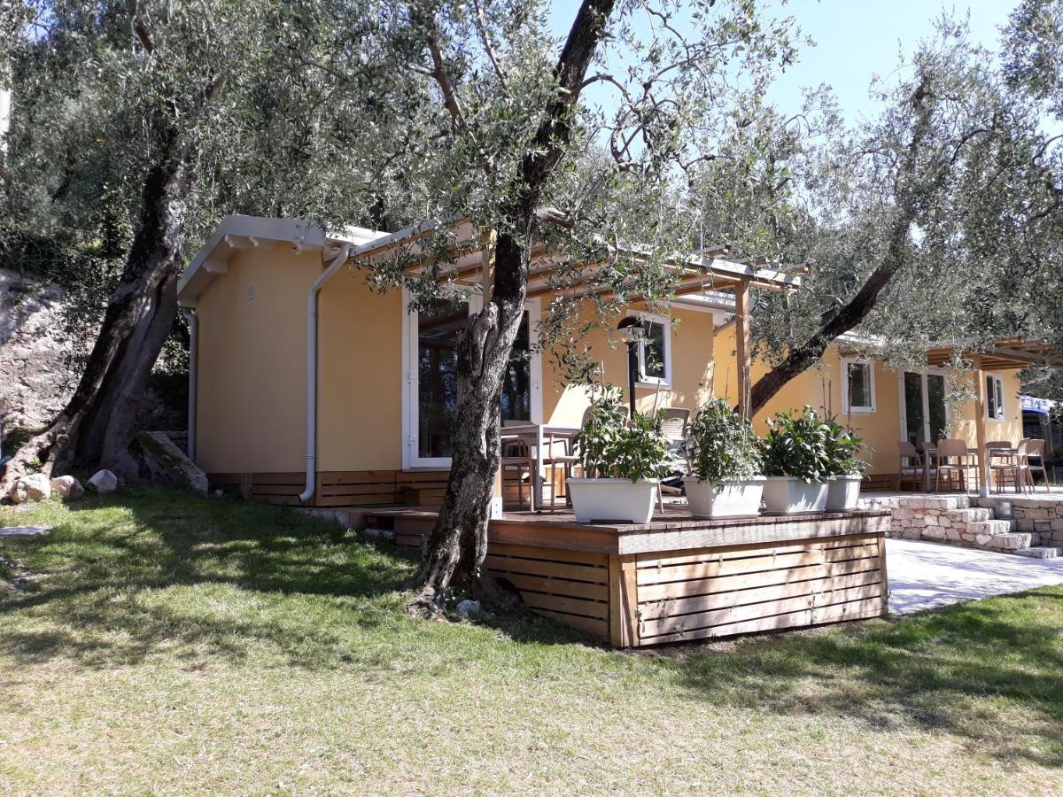 Camping Le Maior Brenzone sul Garda Kültér fotó