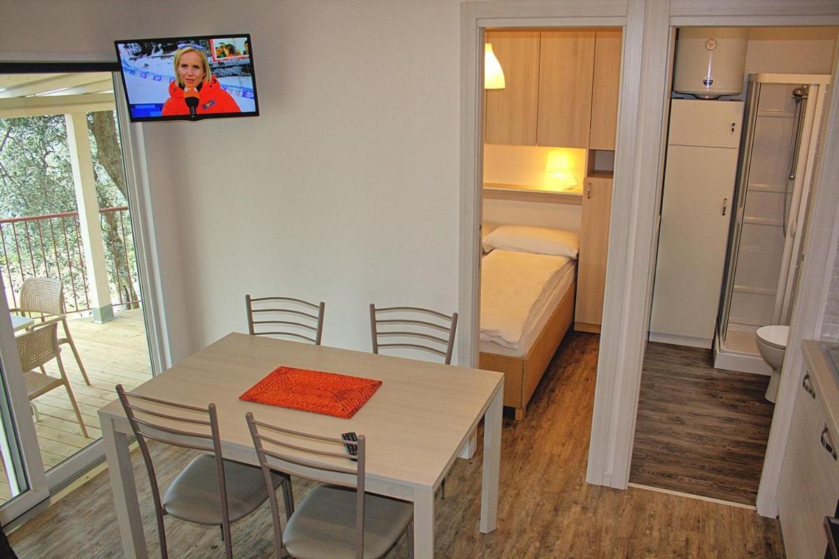 Camping Le Maior Brenzone sul Garda Kültér fotó