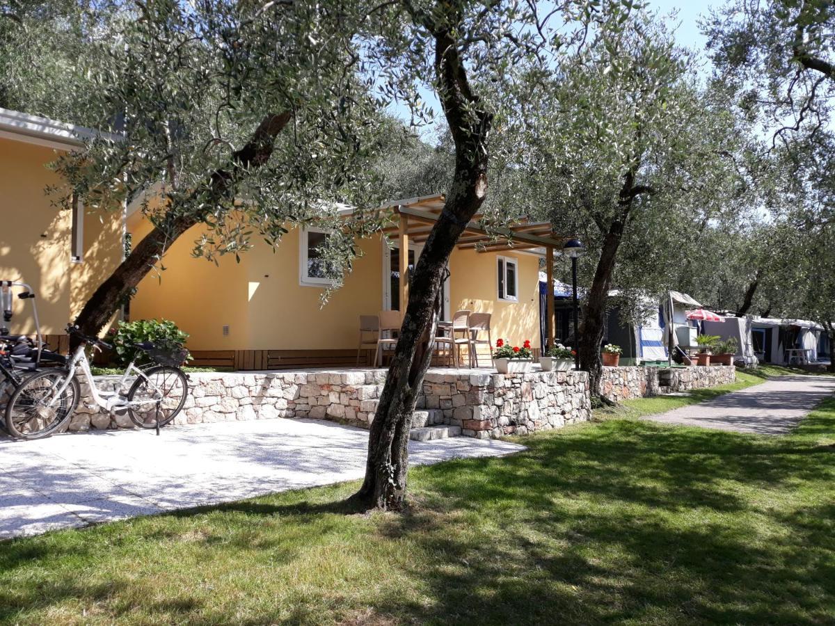 Camping Le Maior Brenzone sul Garda Kültér fotó