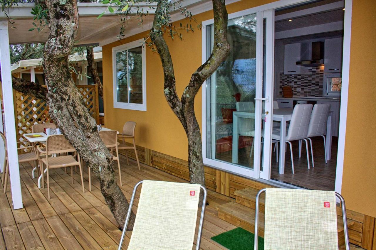 Camping Le Maior Brenzone sul Garda Kültér fotó