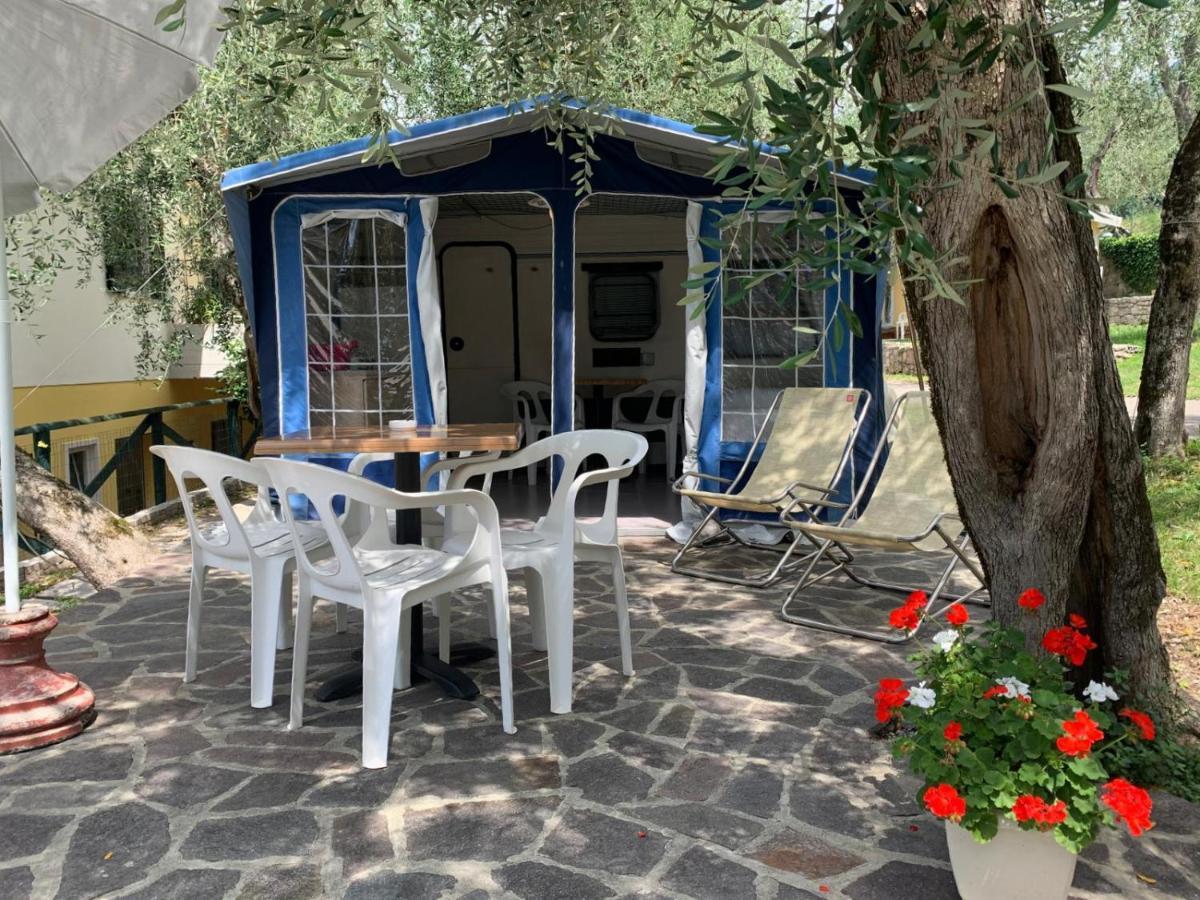 Camping Le Maior Brenzone sul Garda Kültér fotó