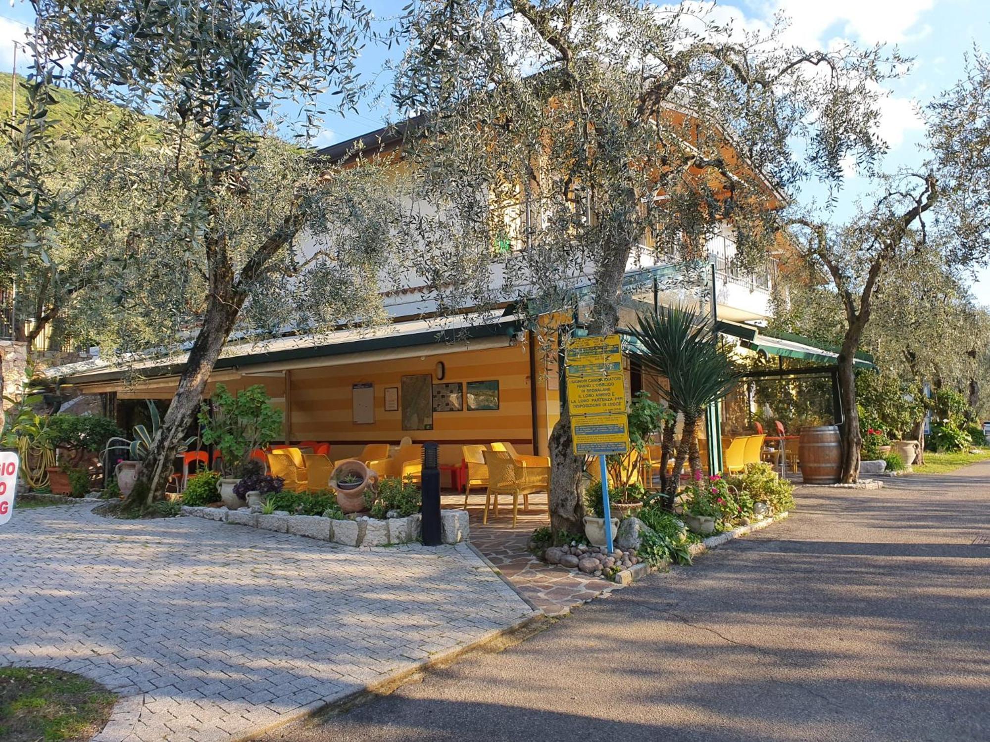Camping Le Maior Brenzone sul Garda Kültér fotó