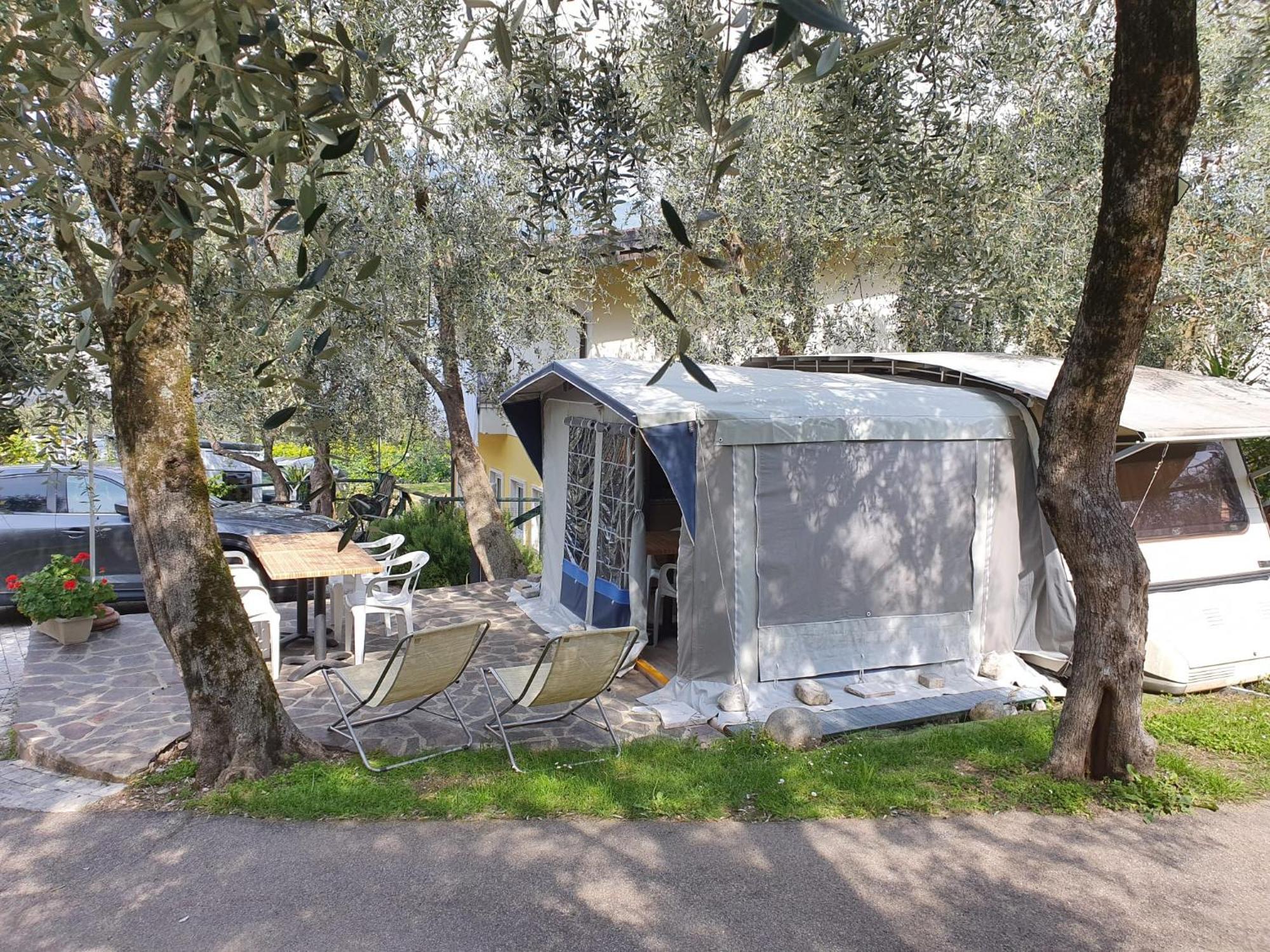 Camping Le Maior Brenzone sul Garda Kültér fotó