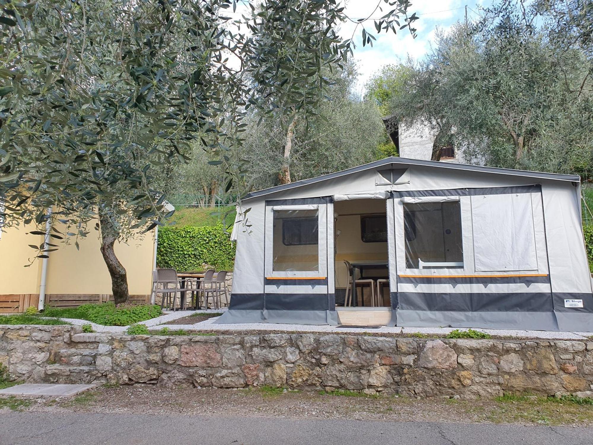 Camping Le Maior Brenzone sul Garda Kültér fotó