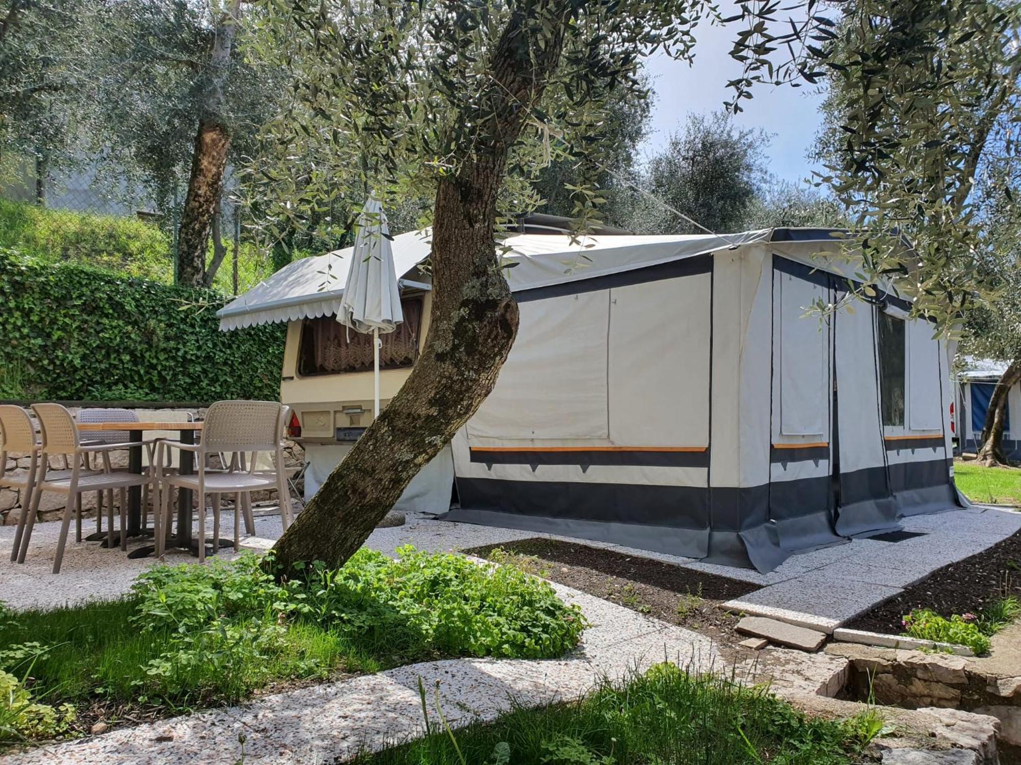 Camping Le Maior Brenzone sul Garda Kültér fotó