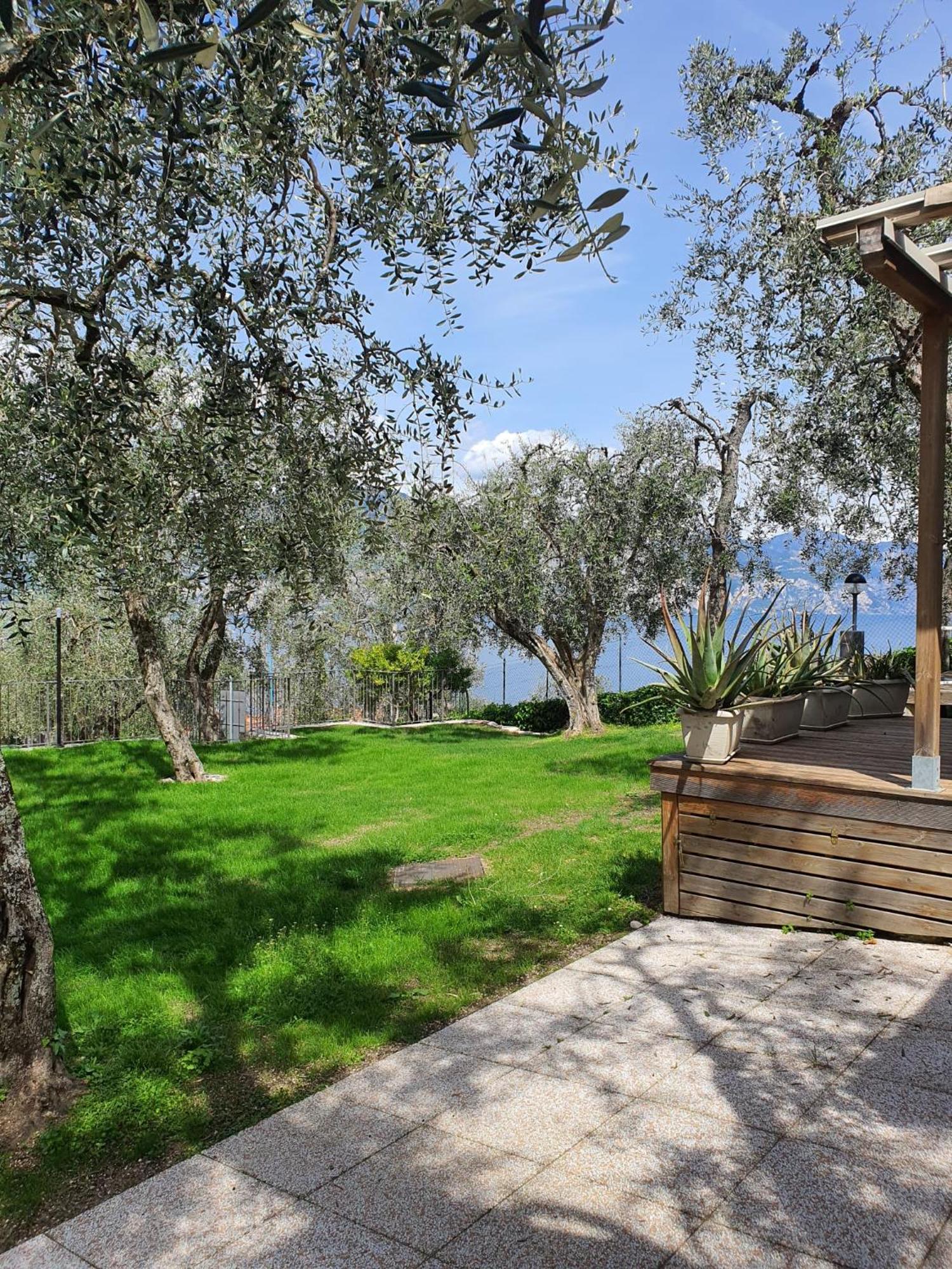 Camping Le Maior Brenzone sul Garda Kültér fotó