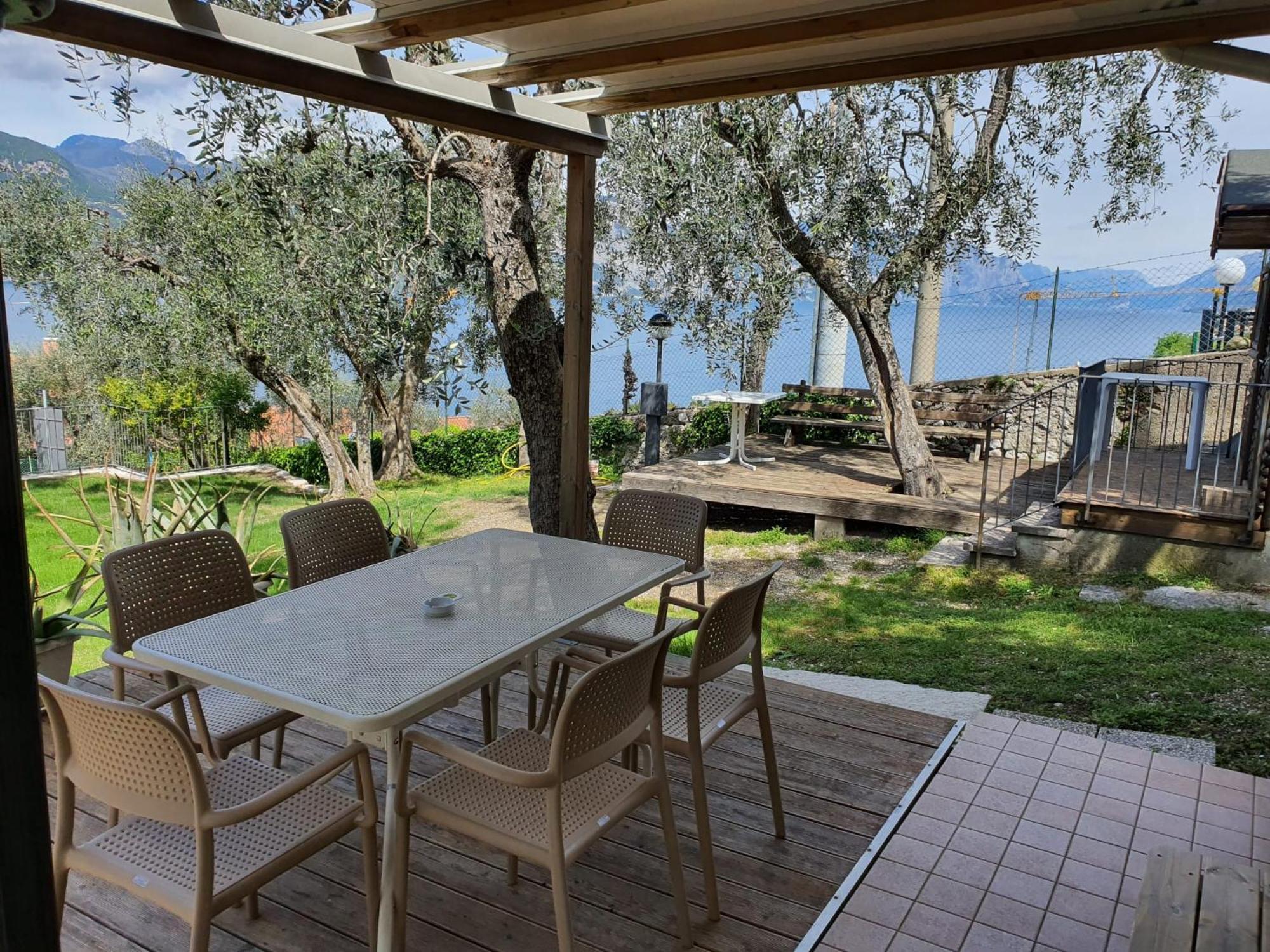 Camping Le Maior Brenzone sul Garda Kültér fotó