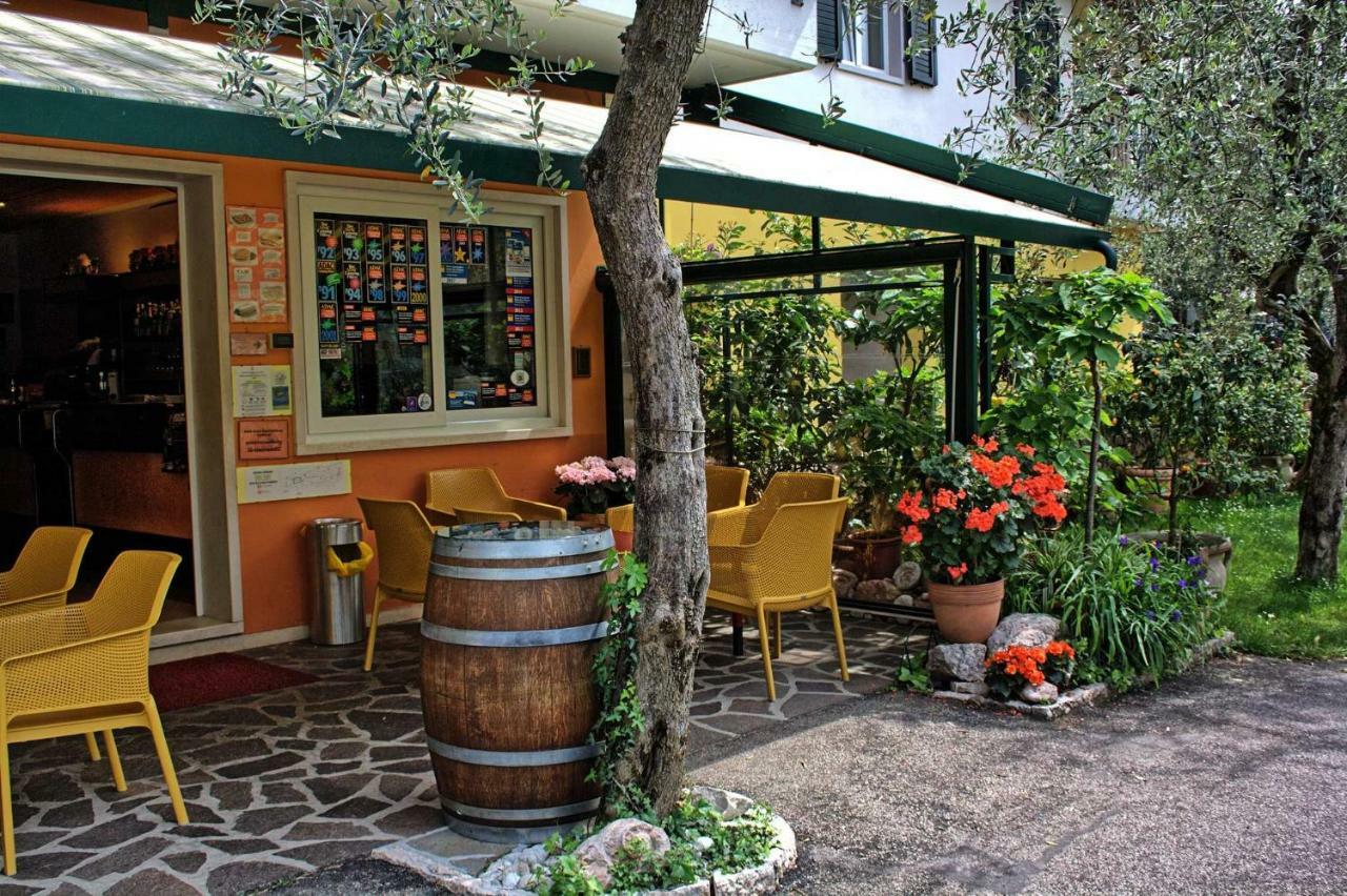 Camping Le Maior Brenzone sul Garda Kültér fotó